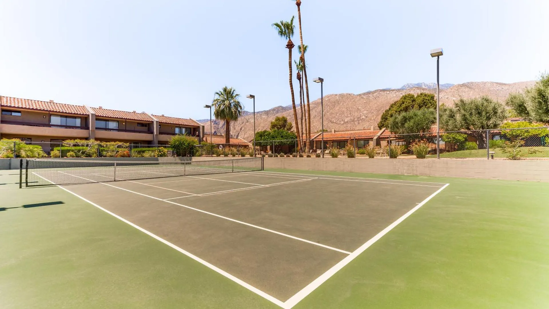 度假居 Palm Springs Gem Walk To Town, Private And Stylish别墅