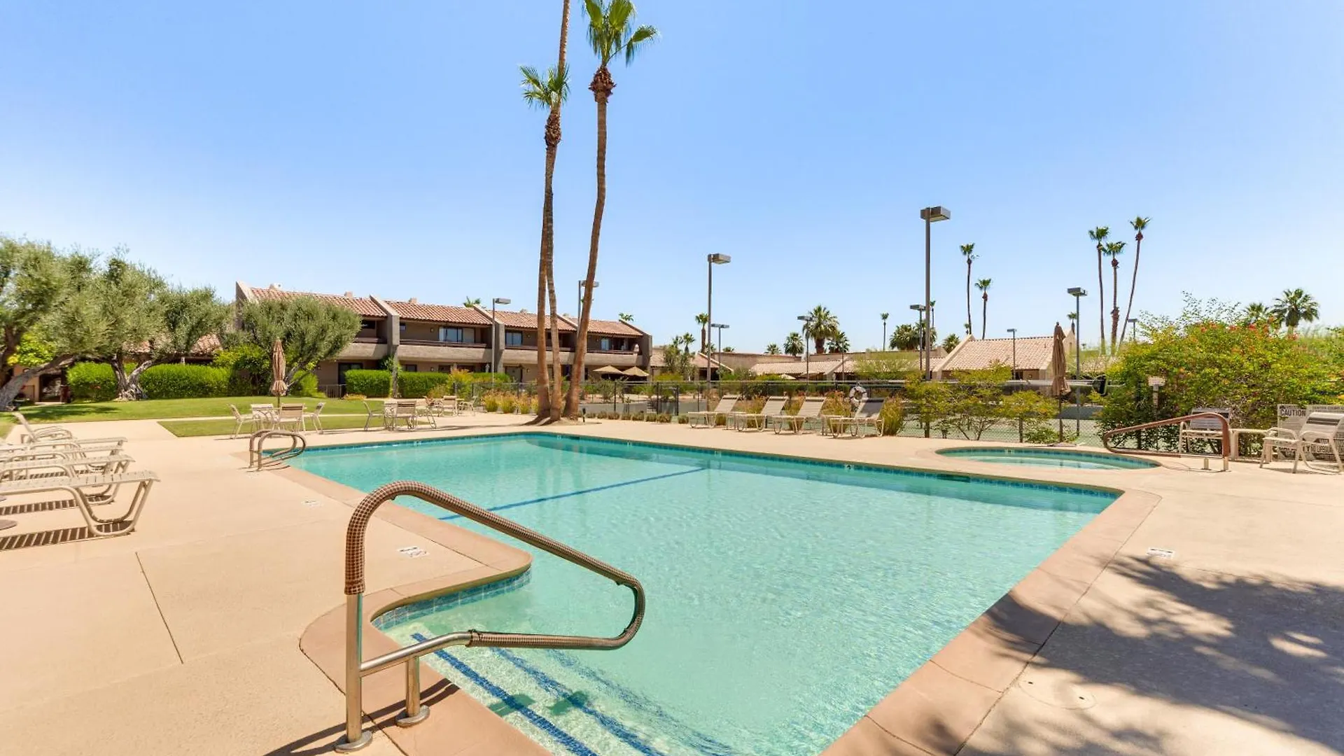 Palm Springs Gem Walk To Town, Private And Stylish Villa United States